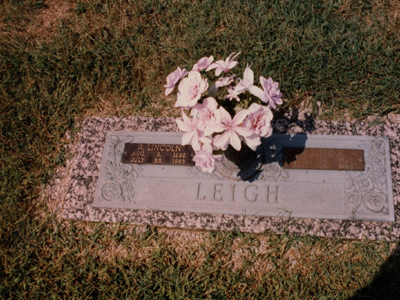 Eddy Parker Lay tombstone