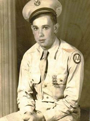 Robert Green Mounce Army  Eldridge Photo