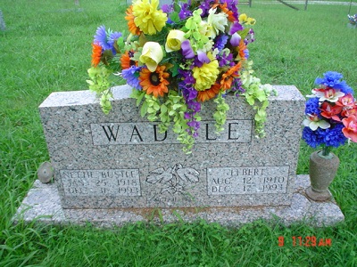 Waddle gravemarker