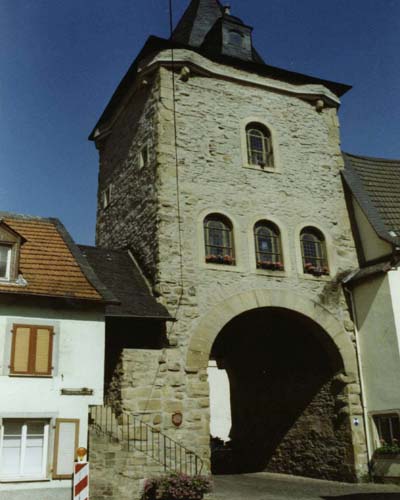 Meisenheim Gate